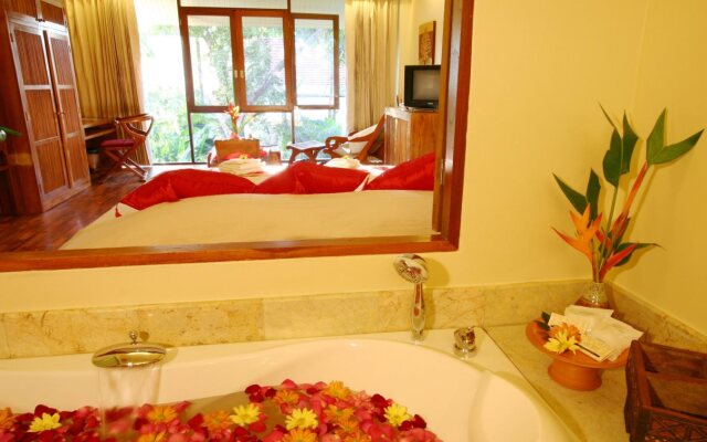 Ban Sabai Village Resort & Spa