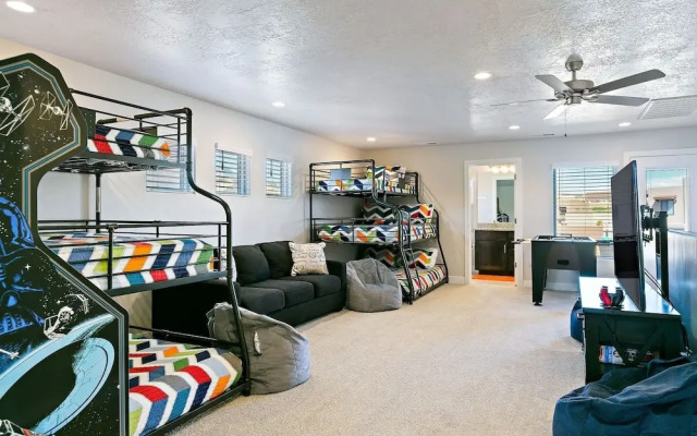 Triple R Getaway by RedAwning