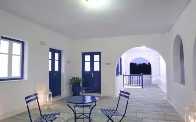 Paros Inn Seafront