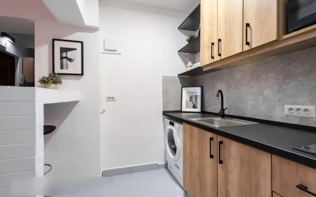 Industrial Cozy Studio in Piata Amzei