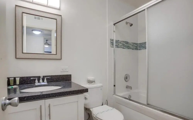Manhattan Shores 5