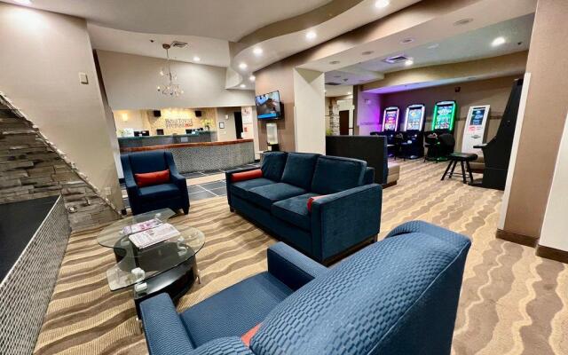 Hometowne Studios & Suites By Red Roof Washington