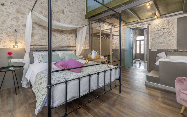 Unique Suite