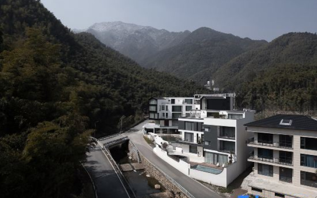 Mountain Bliss · Whispering Haven Healing Hideaway (Anji Cloud Grasslands Branch)