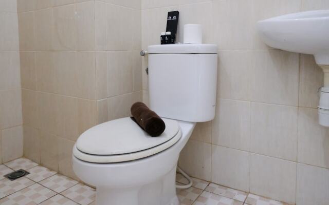 Cozy Stay Studio At Puncak Permai Apartment