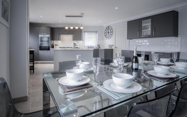 Gower View - 4 Bedroom Luxurious Holiday Home - Saundersfoot