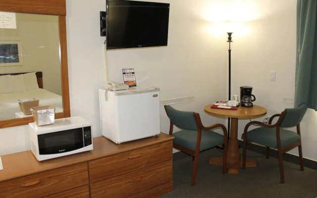 American Host Inn