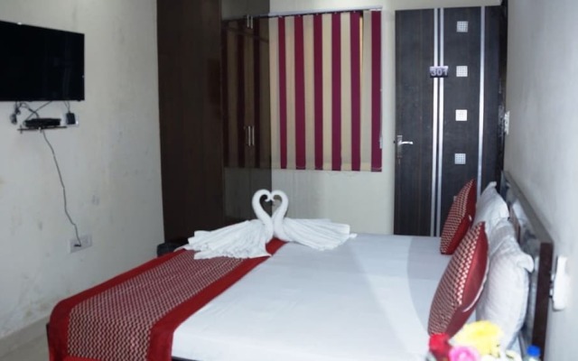 Maxfort Budget Hotel Dwarka