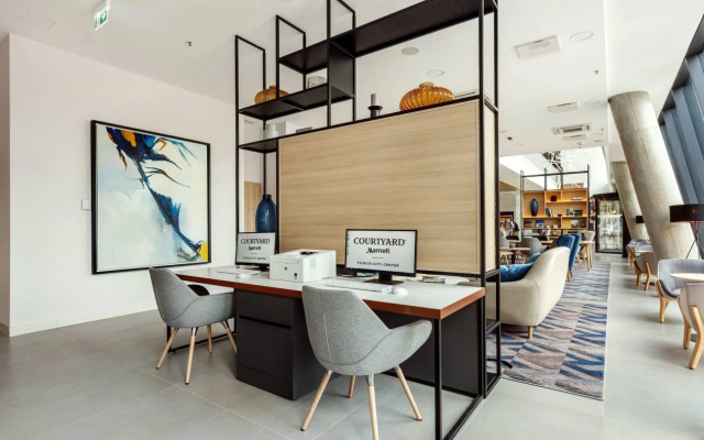 <<Kort'ard Marriott>> Vil'nus, Centr goroda