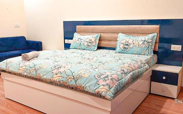 GM-1st Time Homestay in Mall with Taj Studios