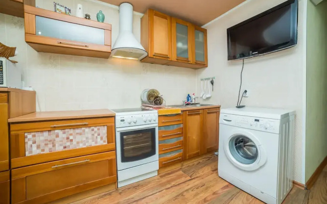 Apartment on Fastovskaya St. 14