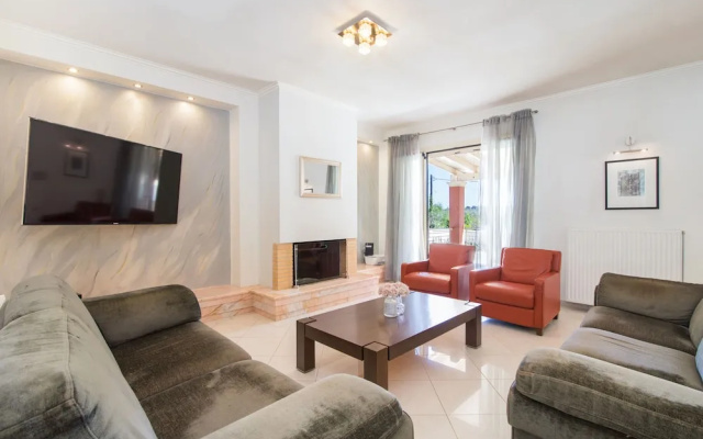 Villa Loukiana by CorfuEscapes