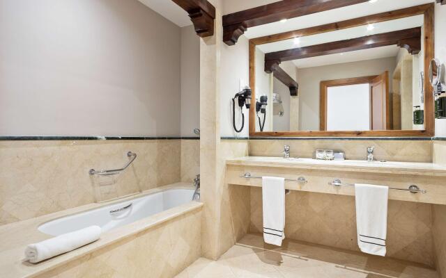 The Level at Melia Villaitana