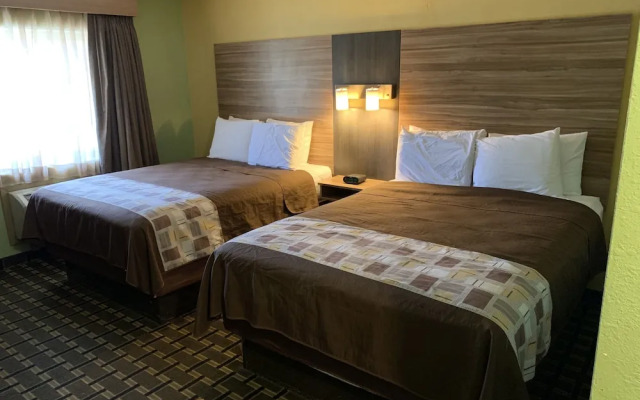 University Manor Inn