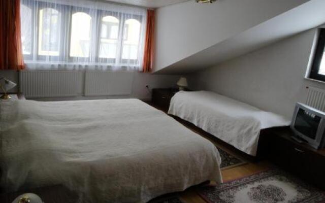 Blumauer Apartments