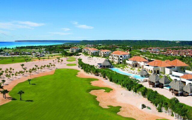 Rooms by G Golden Bear Lodge Cap Cana Hotel
