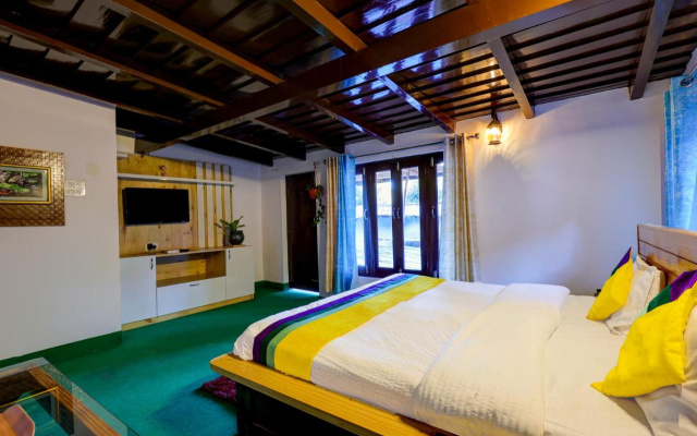 Itsy Hotels Shri Gv Inn, 600 Mtrs From Tiffin Top