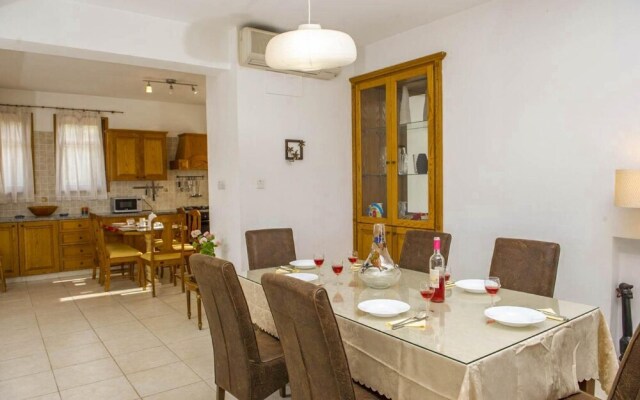 Villa Minoas Large Private Pool Walk to Beach Sea Views A C Wifi Eco-friendly - 2565