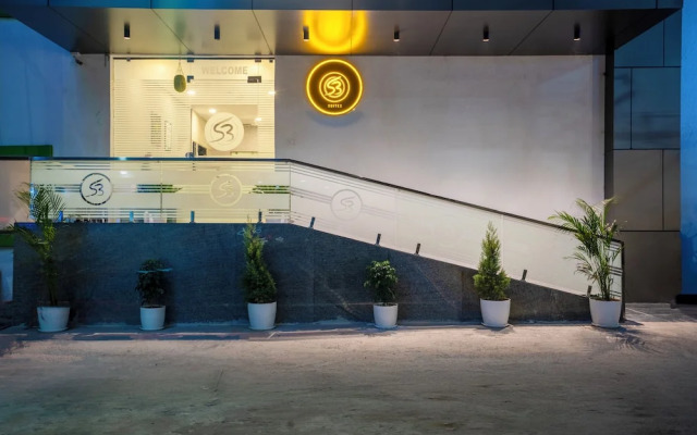 Treebo S3 Suites Manikonda