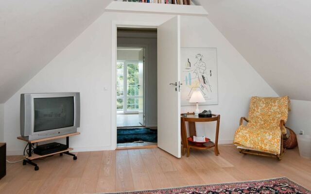 Relaxed Holiday Home in Rømø Foreseeing Lush Garden