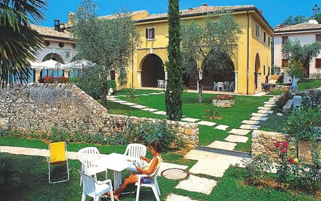 Residence La Filanda in Costermano With Pool