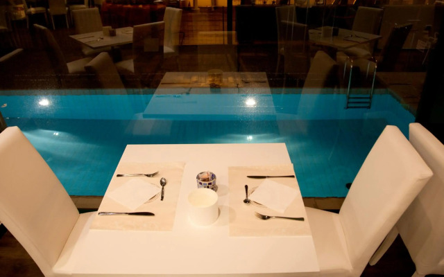 Hotel Montecarlo