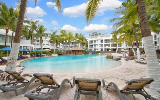 Penthouse 5134 Beach Club