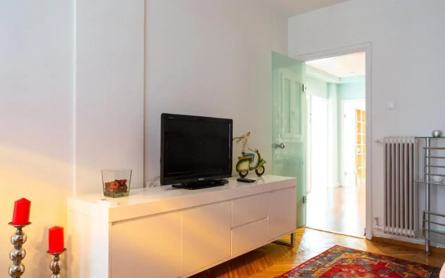 Aristotelous Boarding House