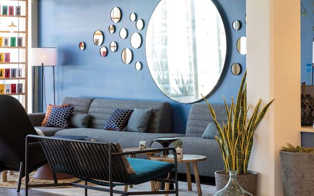 Hampton by Hilton Tours Centre