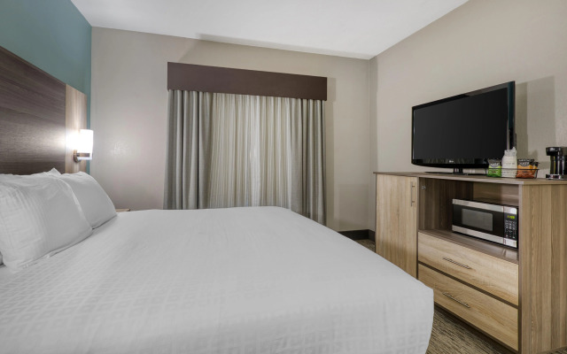 Best Western Executive Inn & Suites