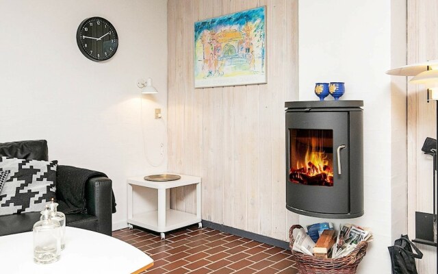 Secluded Beach Retreat in Rodhus-by Traum