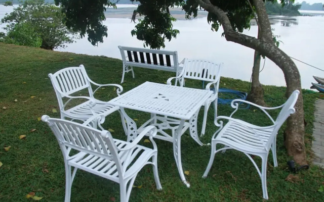 Sanu Lagoon Resorts&Spa