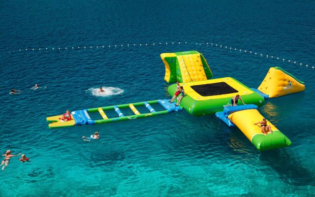 Gava Waterman Island Cottages