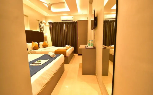 Dhanvantari Hotel