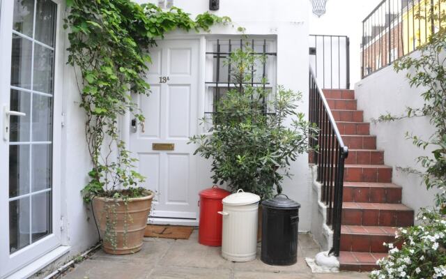 Studio Apartment Close to Hyde Park