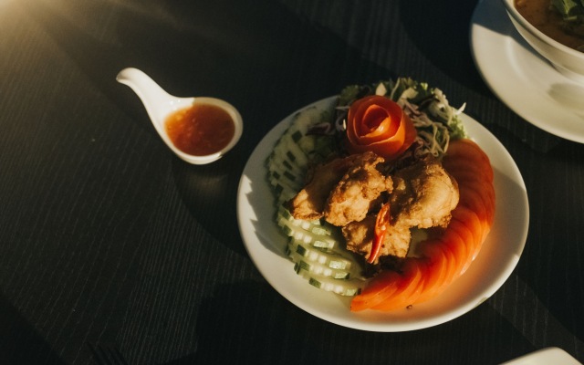 Play Phala Beach Rayong