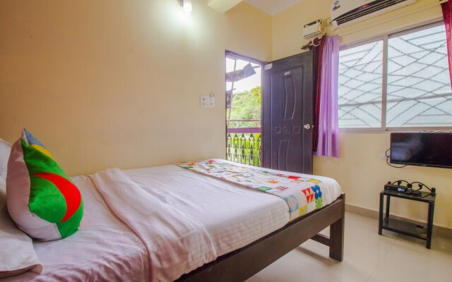 OYO 22472 Home Elegant Studio Apartment Baga