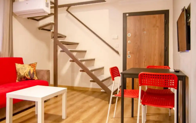 Colorful Apartment Near Kulturpark Izmir