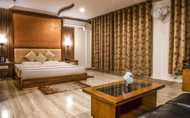 Hotel Sukh Sagar Regency