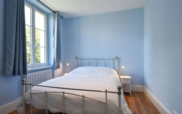 Cozy Mansion in Montreuil-la-cambe With Garden