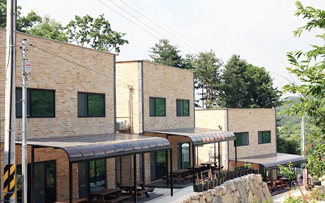 Pocheon Dreamyforest Pension