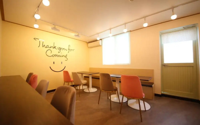 Stay-inn Hotel