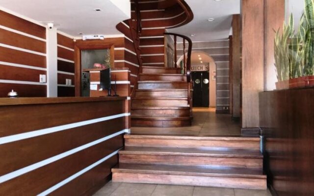 Hotel Don Carlos