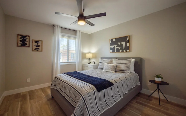 Scottsdale 83rd Row 4 Bedroom Townhouse by RedAwning