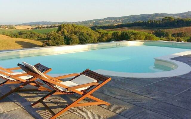 Modern Holiday Home in Rosignano Marittimo Near Forest