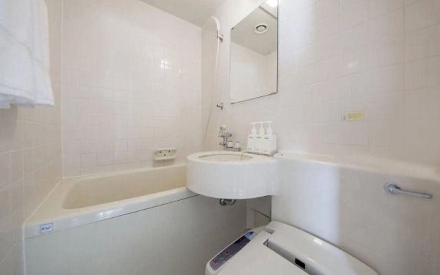 Shinjuku Urban Hotel