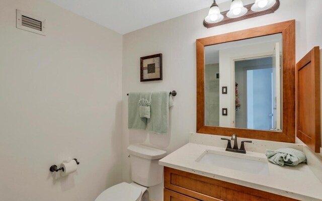 Admiralty House 806 South