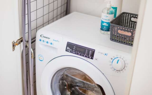 Lifestyle Studio in Porto by BnBird