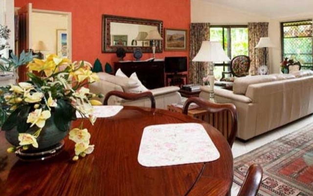 Sandals Guest House – Guest Rooms – Byron Bay