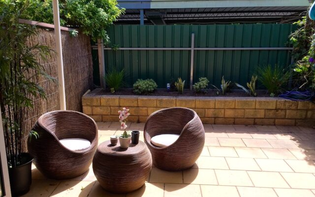 Luxury Townhouse in chic North Adelaide
